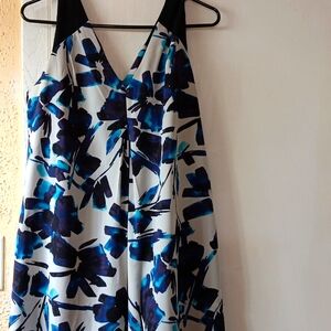 Simply Vera Beautiful blue dress